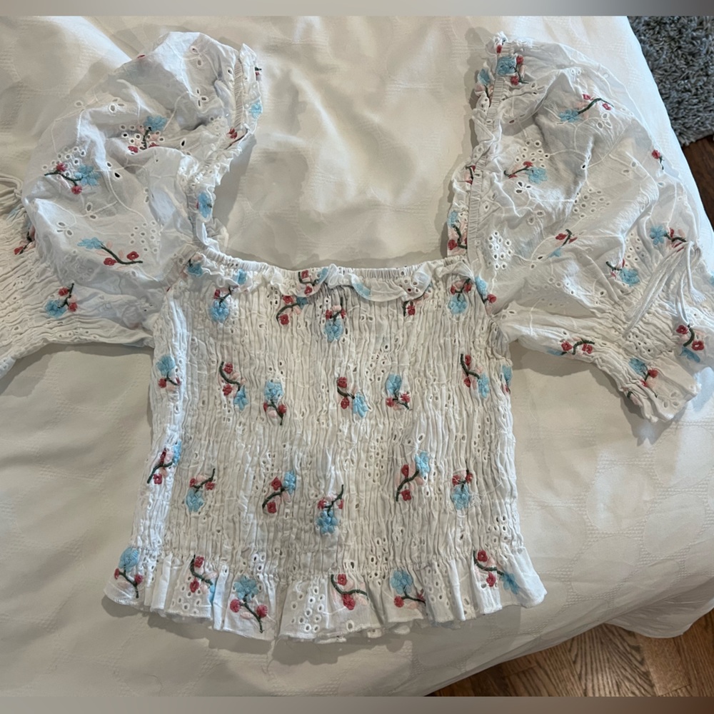 Forever 21 floral top